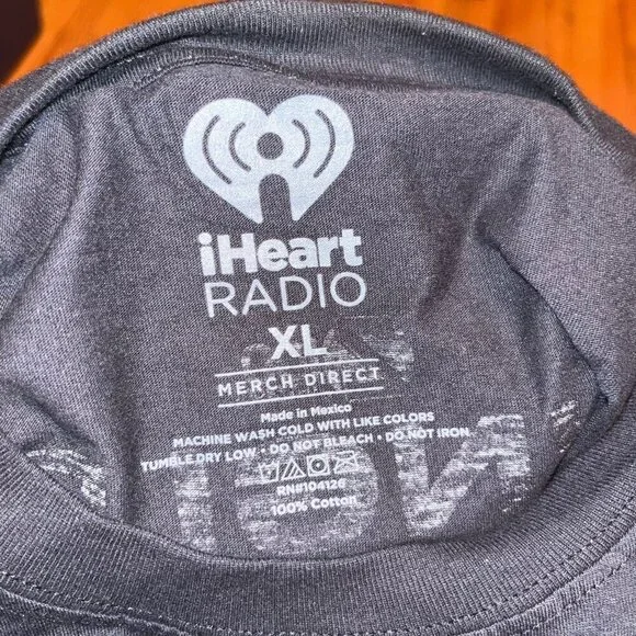 Jingle Ball Z100 Tour T-Shirt Size XL 2021 - Picture 3 of 3